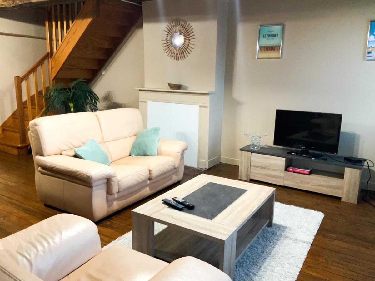 Grand Appartement Idealement Situe 7 Places Desvres Ngoại thất bức ảnh